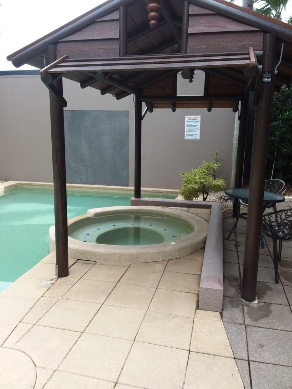 Jackies City Central Apartment كيرنز المظهر الخارجي الصورة
